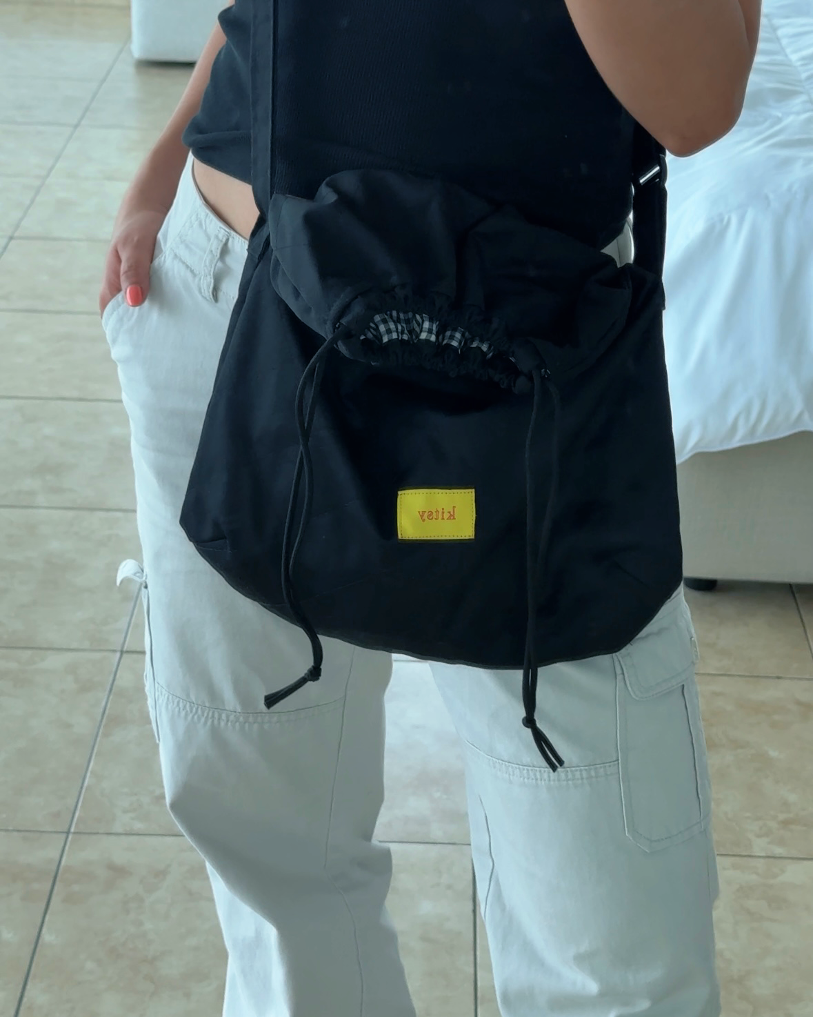 Crossbody - Panda Black
